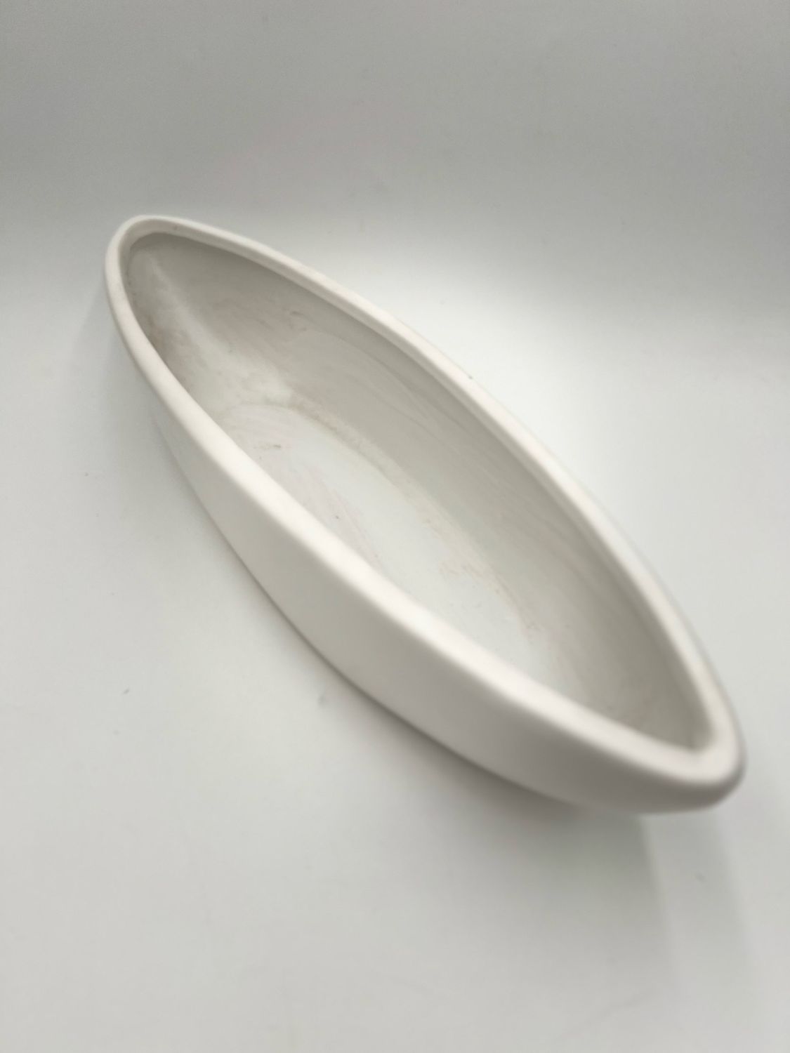 BIANCA MATTE WHITE BOAT 22" L