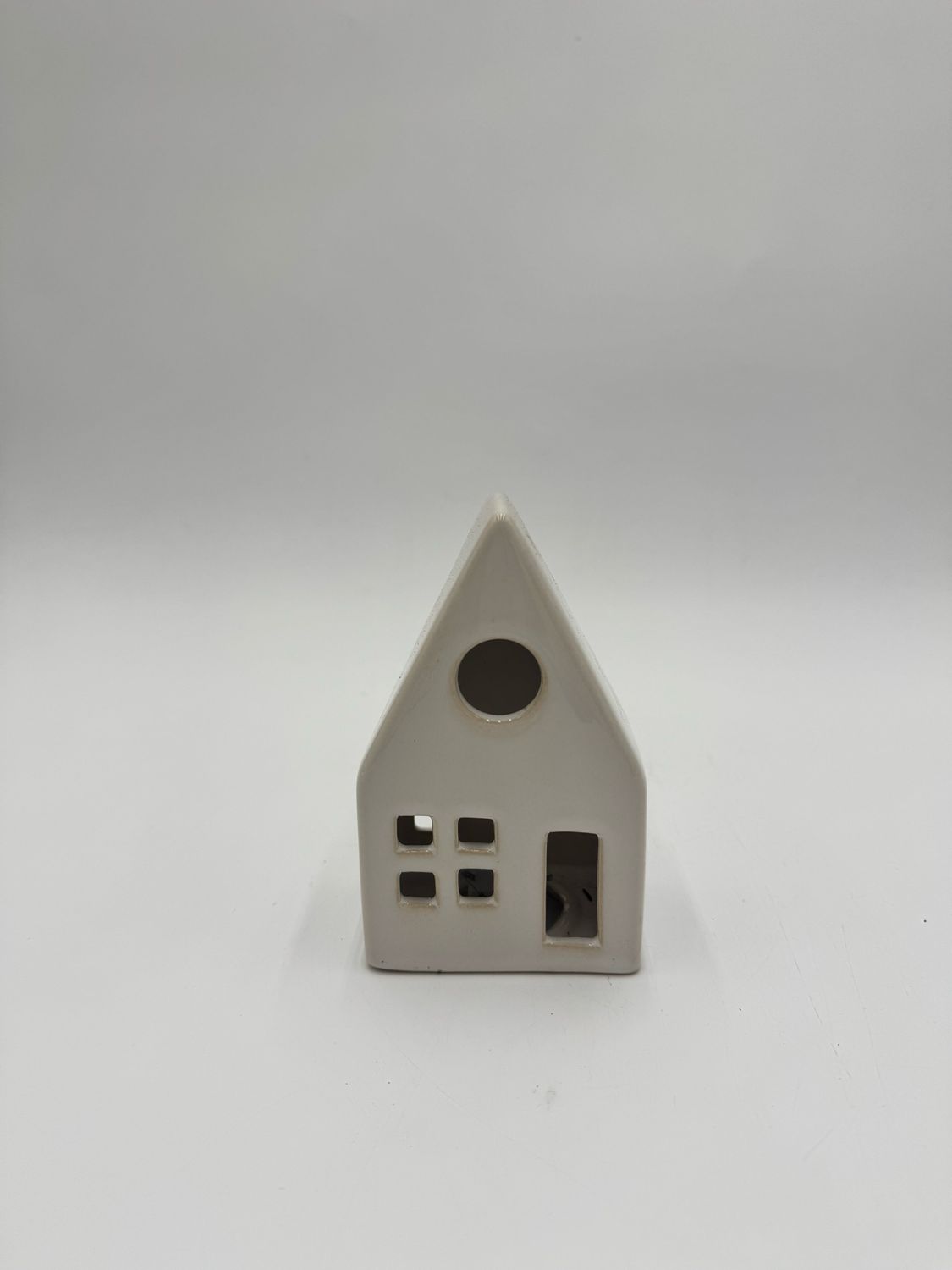 SMALL SLENDER CERAMIC LIT HOUSE 5.5"