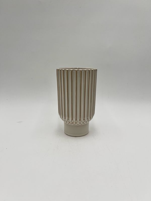 ROMAN CERAMIC VASE 8.5"