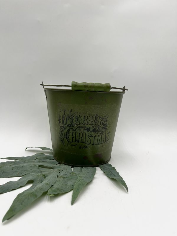 RUSTIC GREEN CHRISTMAS TIN 6" H