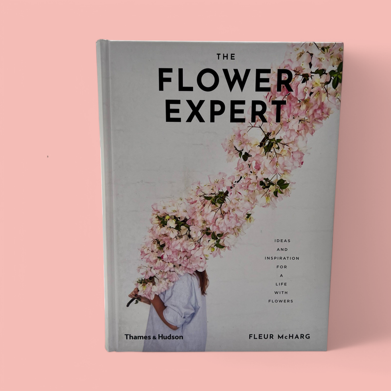 THE FLOWER EXPERT