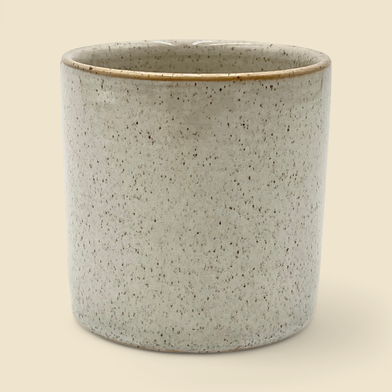 OLESSIA CERAMIC CYLINDER 2.75"