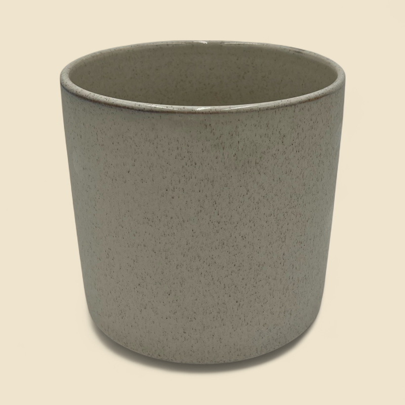 OLESSIA CERAMIC CYLINDER 6.25"
