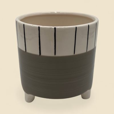 FOOTED DOLOMITE GREY POT 4.5 FOOTED DOLOMITE GREY POT 4.5"