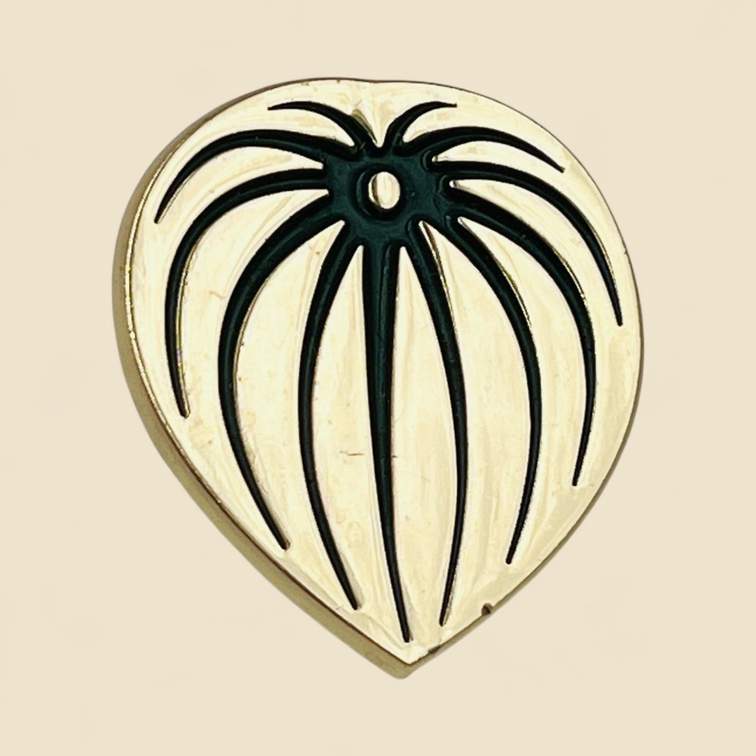 WATERMELON PEPEROMIA LEAF LAPEL PIN