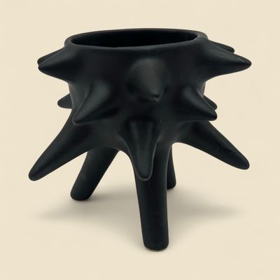 BLACK SPIKE POT 2 BLACK SPIKE POT 2"