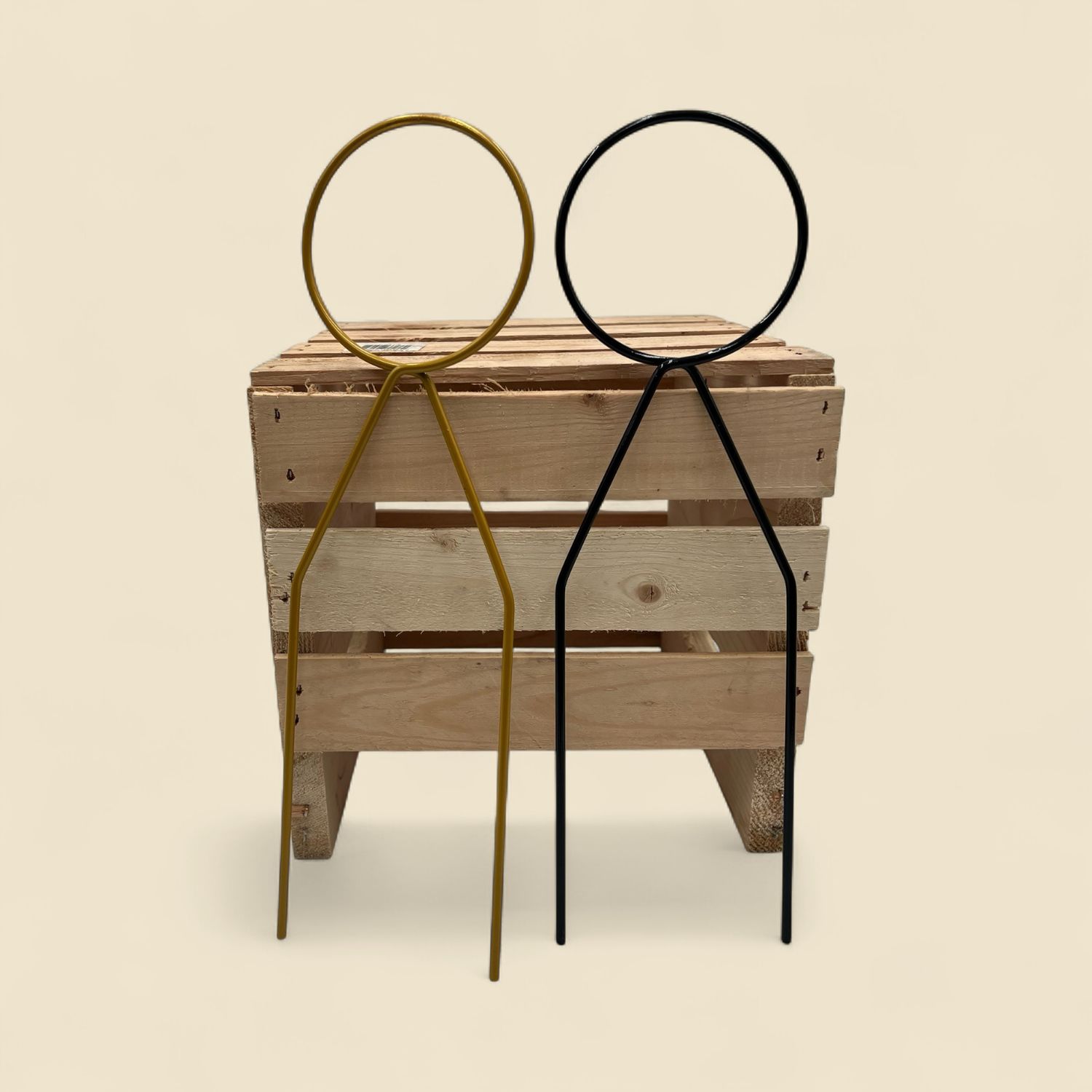 TRELLIS SINGLE CIRCLE BLACK 14"