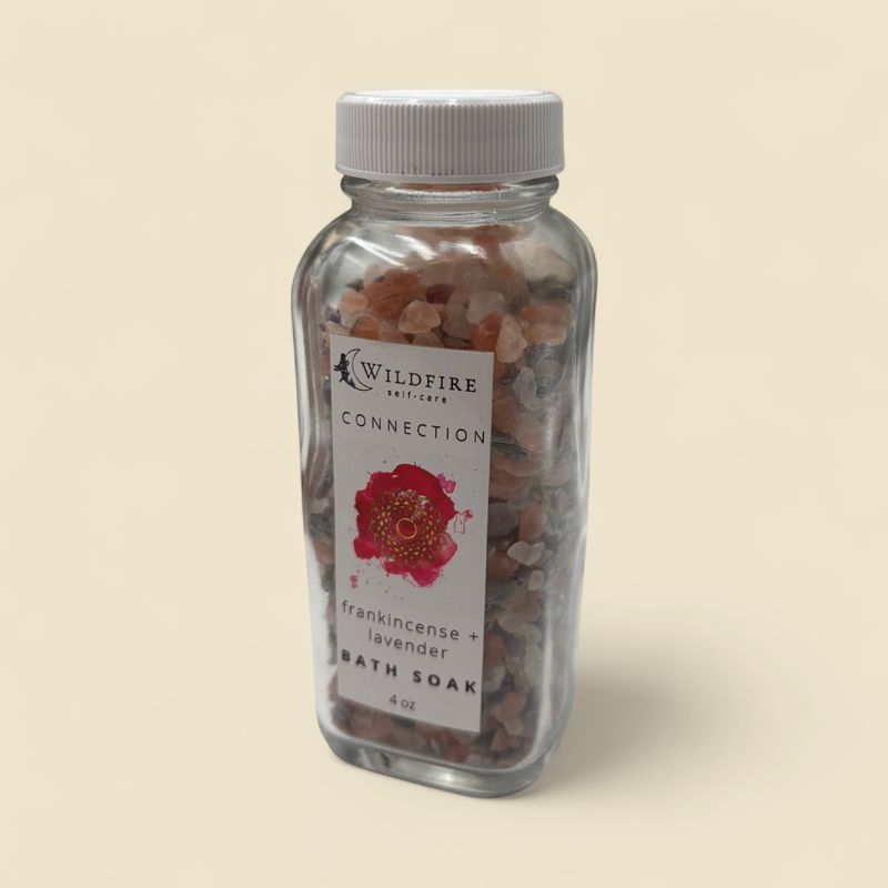 WILDFIRE SELF-CARE CONNECTION FRANKINCENSE + LAVENDER BATH SOAK 4 OZ
