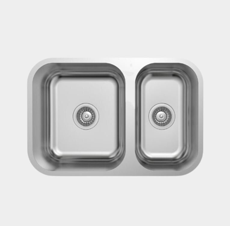 Mezzo Undermount One and a Half Bowl Sink