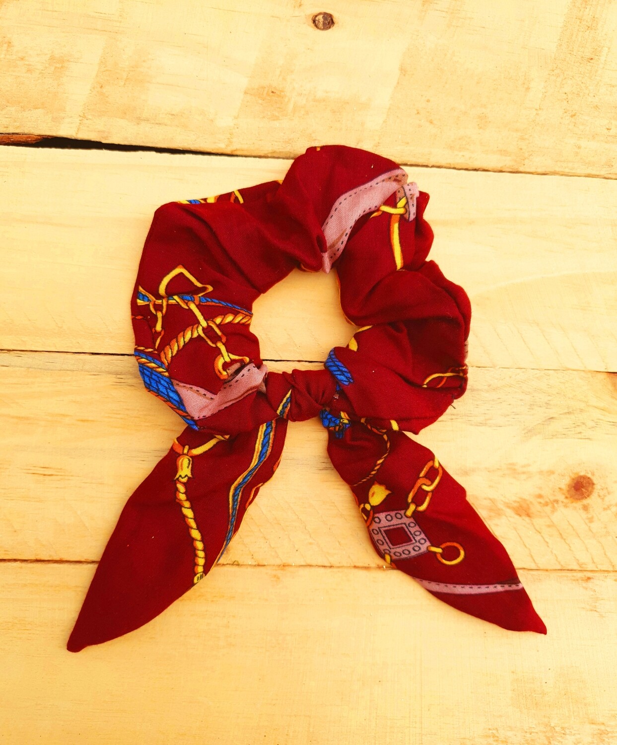 Maroon Chain Link Scrunchie Maroon Chain Link Scrunchie