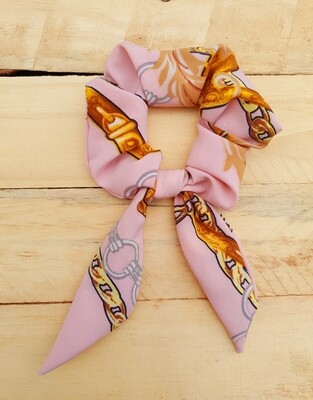 Pink Gold Chain Scrunchie