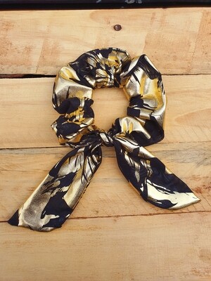 Black and Gold Metallic Scrunchie