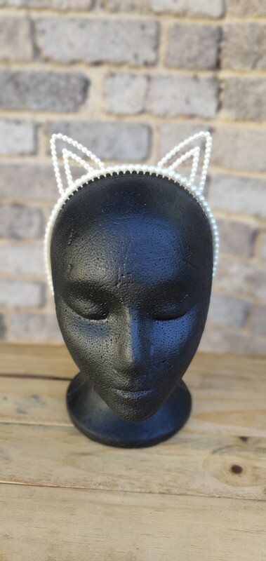 Pearly Cat Ears