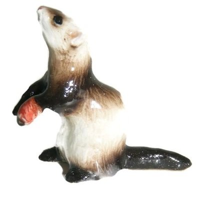 Figurines