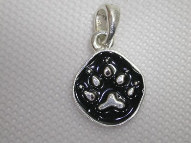 Close Up Ferret Paw Charm Jewelry Without Clasp