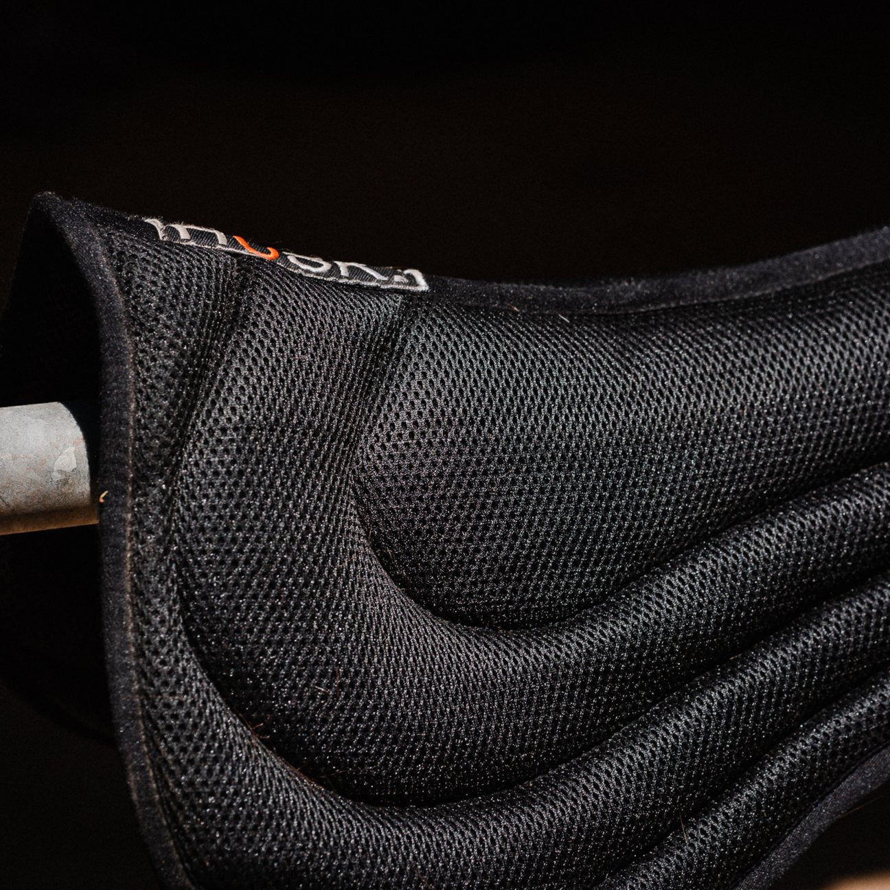 HUSK Horse Air Half Pad