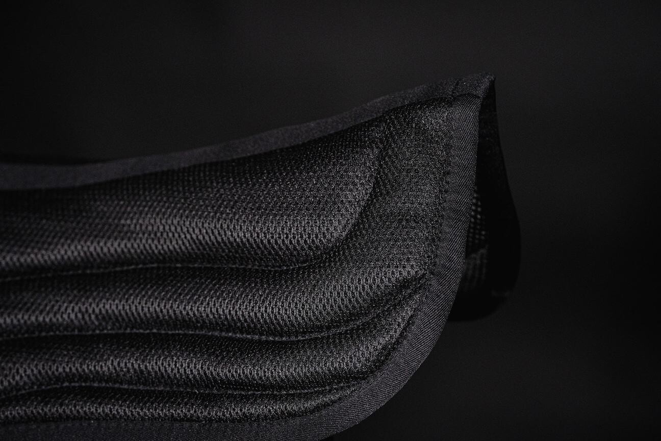 HUSK Horse Air Half Pad