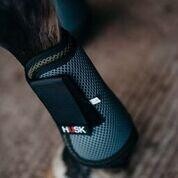HUSK Shock Air Tendon Horse Boots