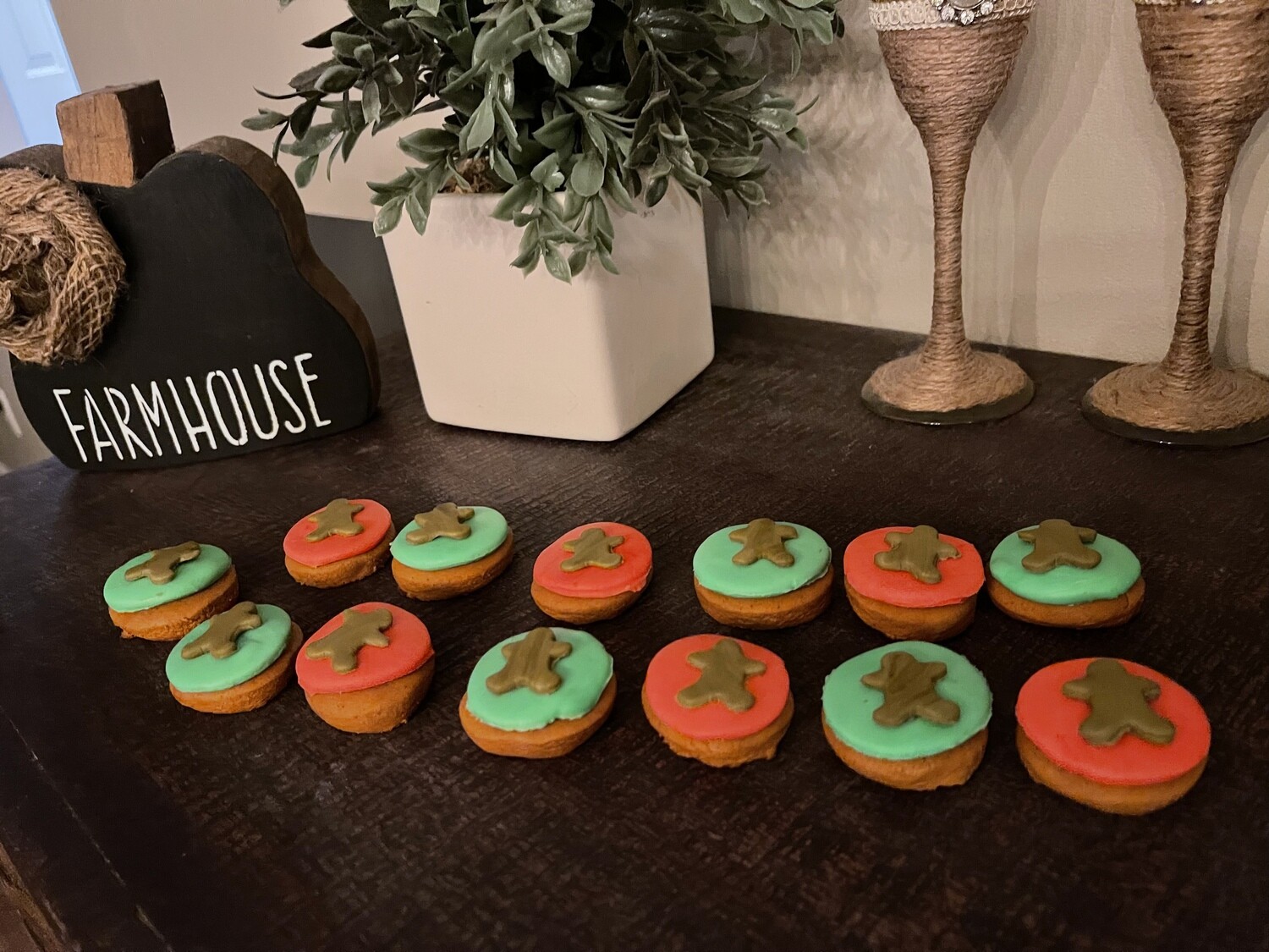 Gingerbread Holiday Horse Treats