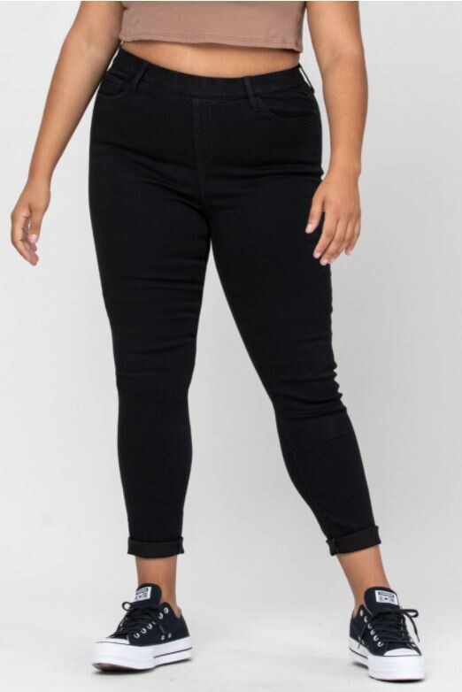 Curvy Ivy Mid Rise Pull On Cropped Jeans