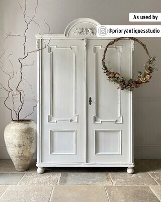 Annie Sloan CHALK PAINT - Old White