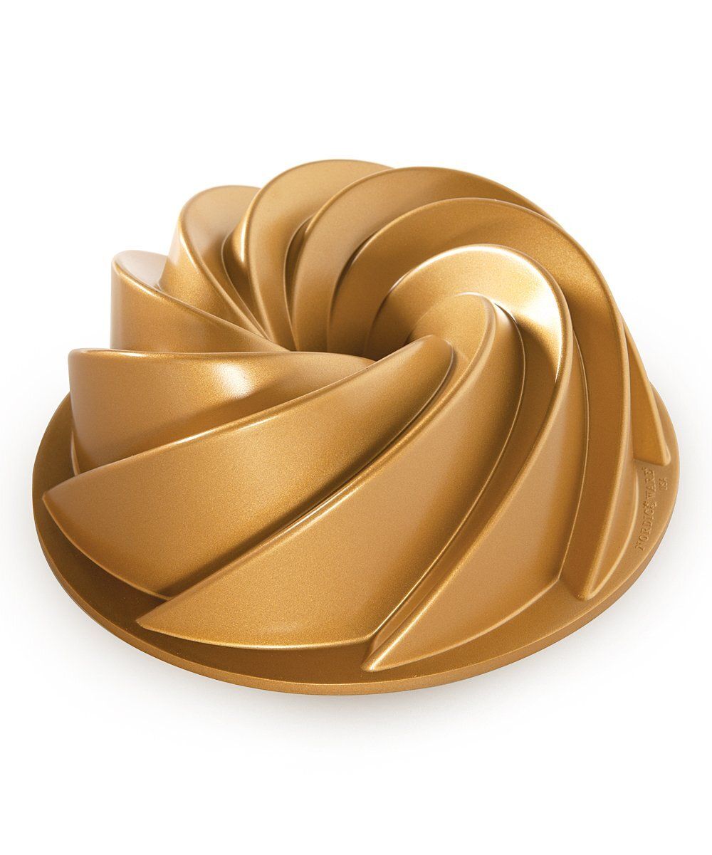 Nordic Ware Heritage Bundt Pan Premier Gold Collection 6 cups