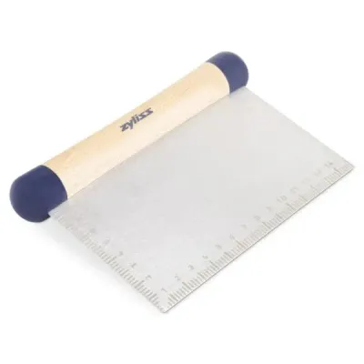 Zyliss Beechwood Bench Scraper