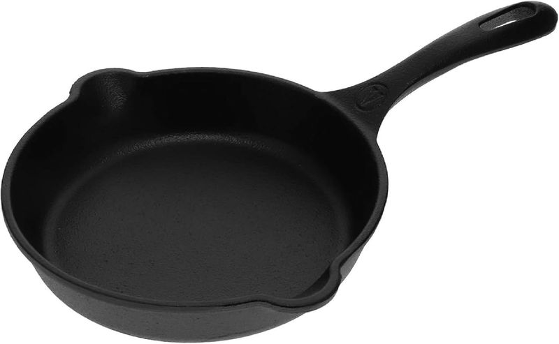 Victoria Cast Iron Seasoned Skillet 8 in