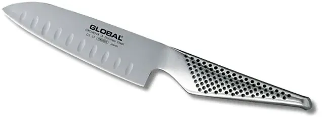 Global GS-90 Fluted Santoku 5 in/13 cm Global GS-90 Fluted Santoku 5 in/13 cm