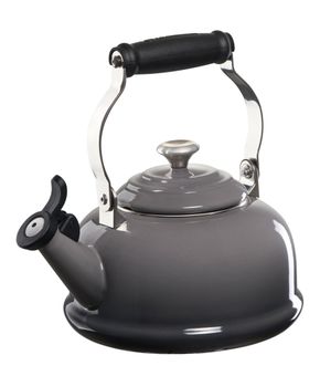 Le Creuset Classic Whistling Tea Kettle Oyster 1.6 L