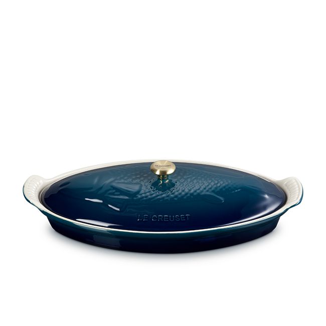 Le Creuset Heritage Stoneware Oval Fish Baker 1.6 L Le Creuset Heritage Stoneware Oval Fish Baker 1.6 L, colour: Agave
