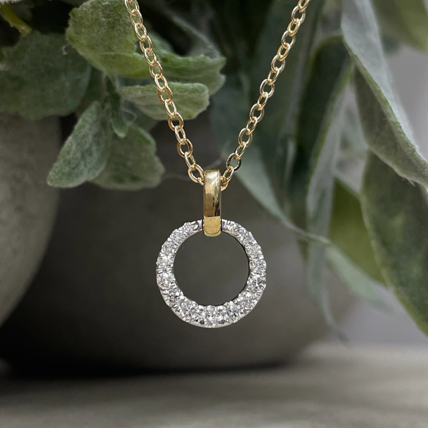 9Y Diamond Open Circle Pendant