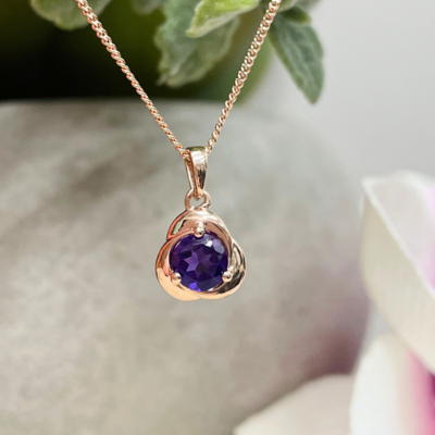 9R Round Amethyst Pendant