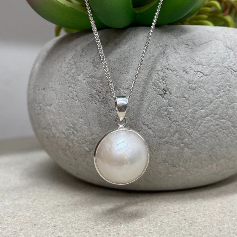 Sterling Silver 18mm Mabe Pearl Pendant