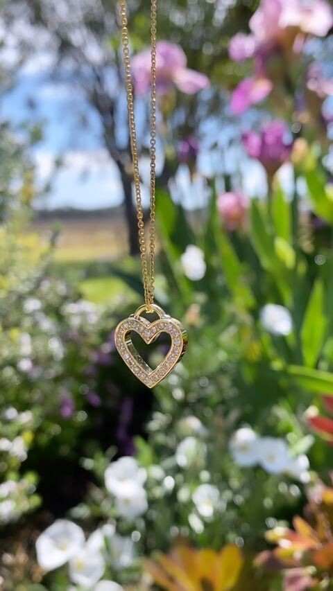 9ct Open Heart Diamond Pendant