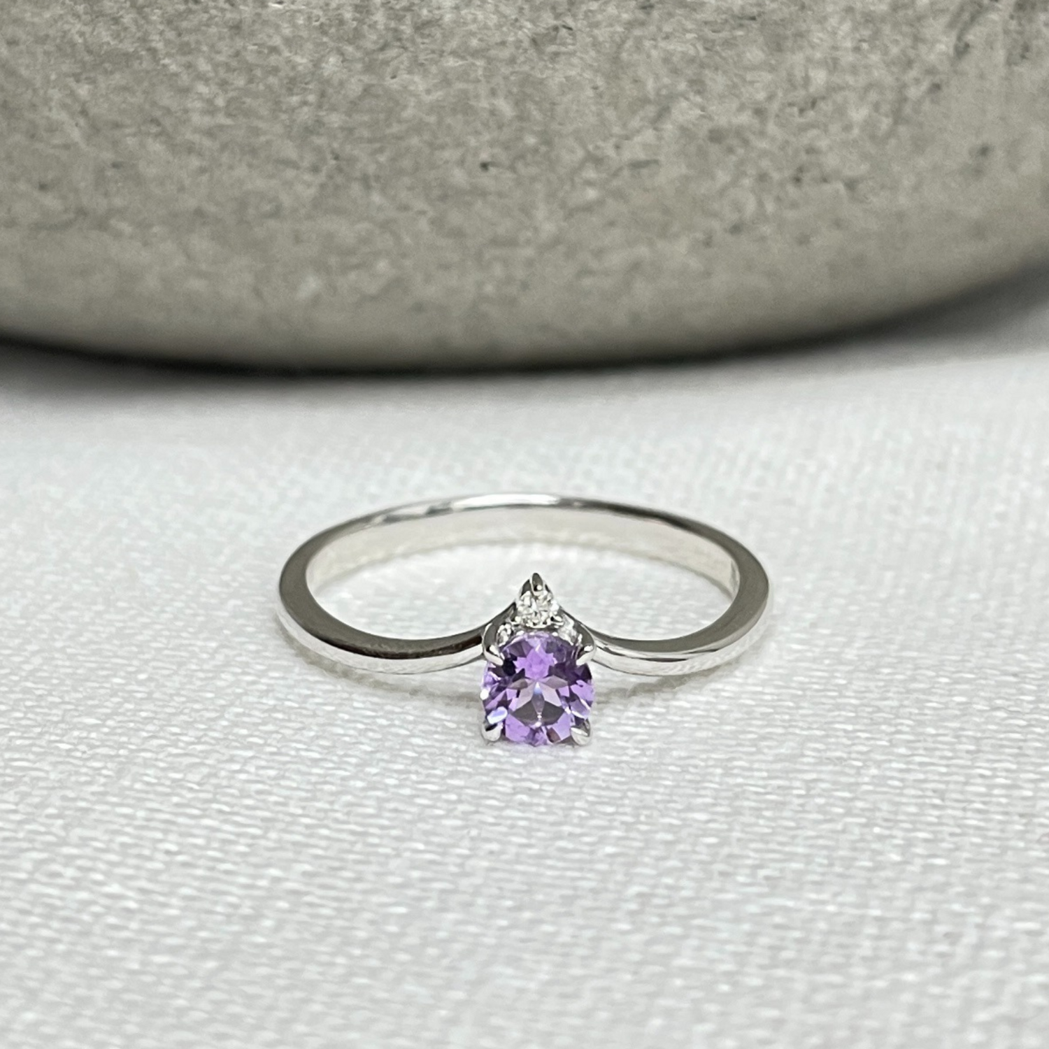 9ct White Gold Amethyst & Diamond Dress Ring