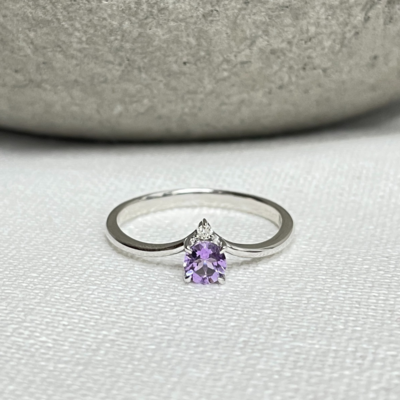 9ct White Gold Amethyst & Diamond Dress Ring