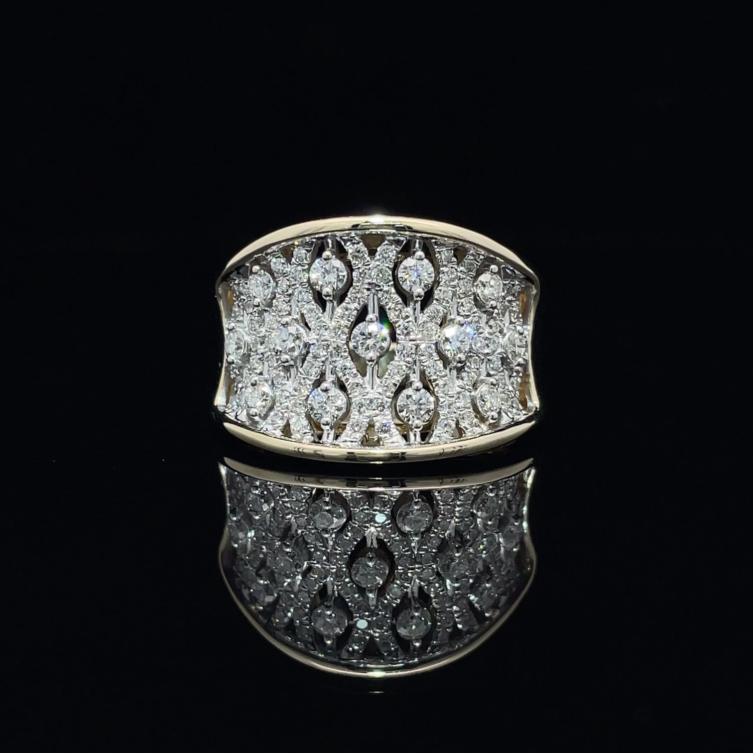 9ct Yellow Gold Concave Diamond Ring