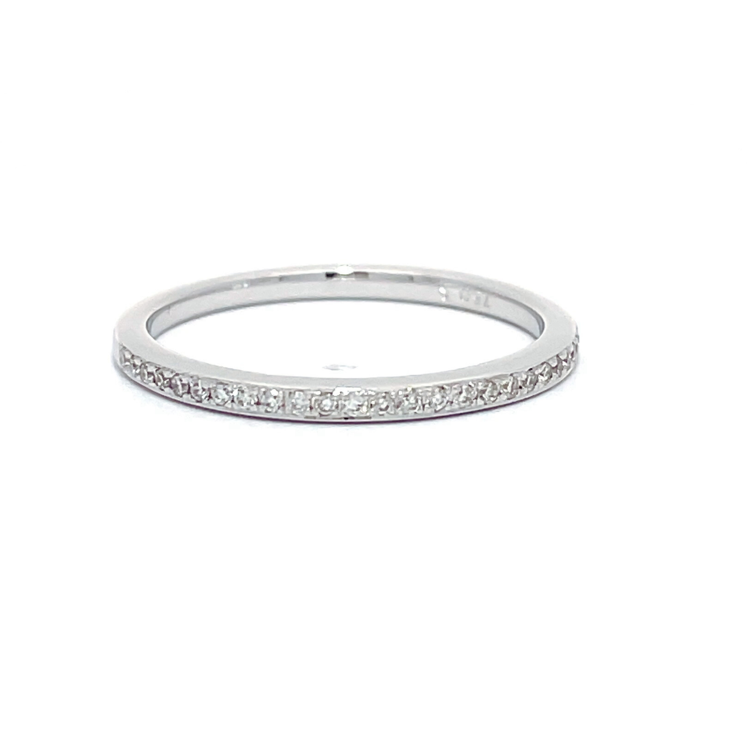 18W Fine Pavé Diamond Set Band