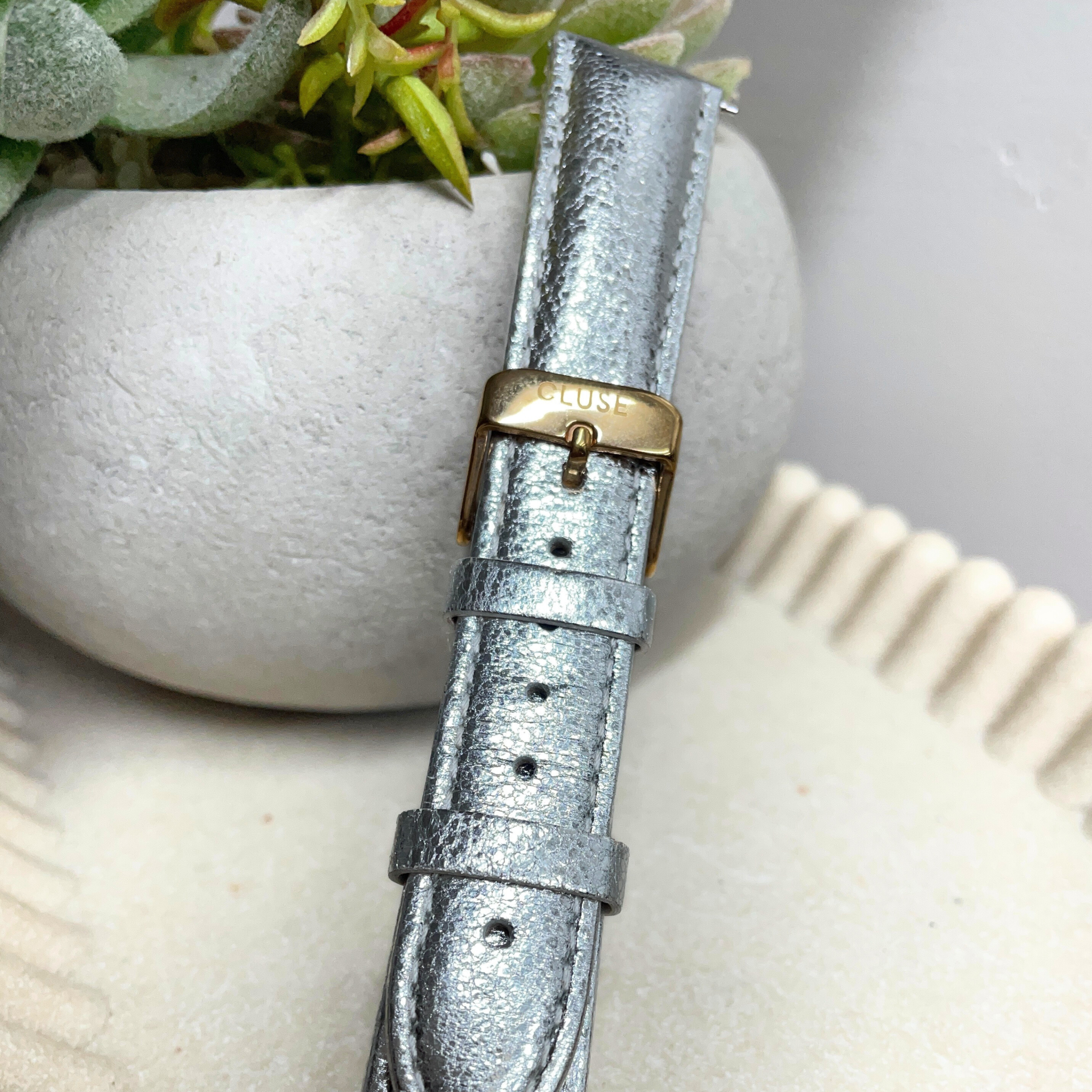 CLUSE Watch 18mm Leather Metallic Silver Strap