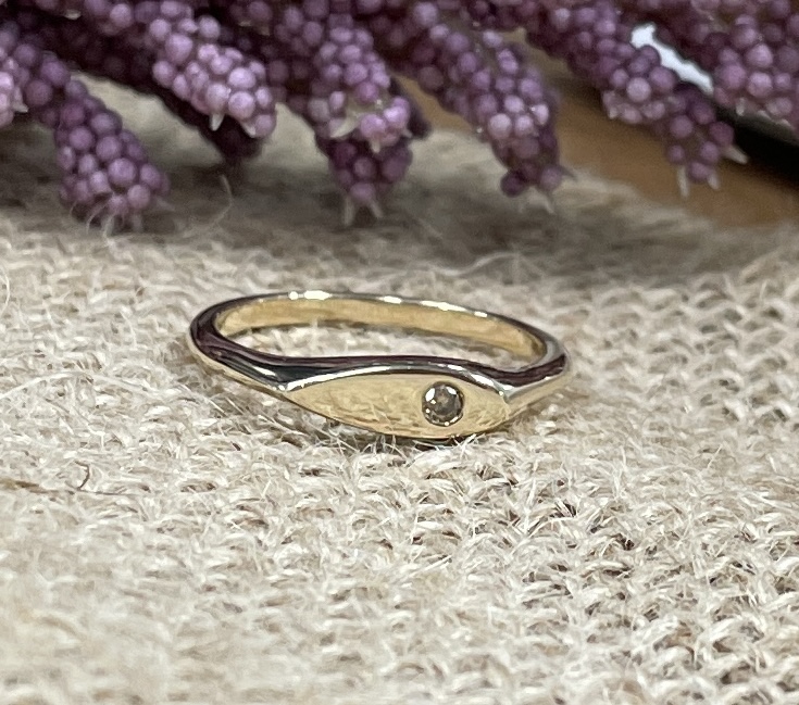 9ct Yellow Gold Chocolate Diamond Set Signet  Ring