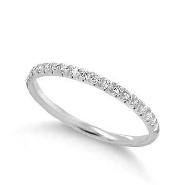 18ct Gold Fine Scallop Claw Set Diamond Ring (18 = 0.20ct)