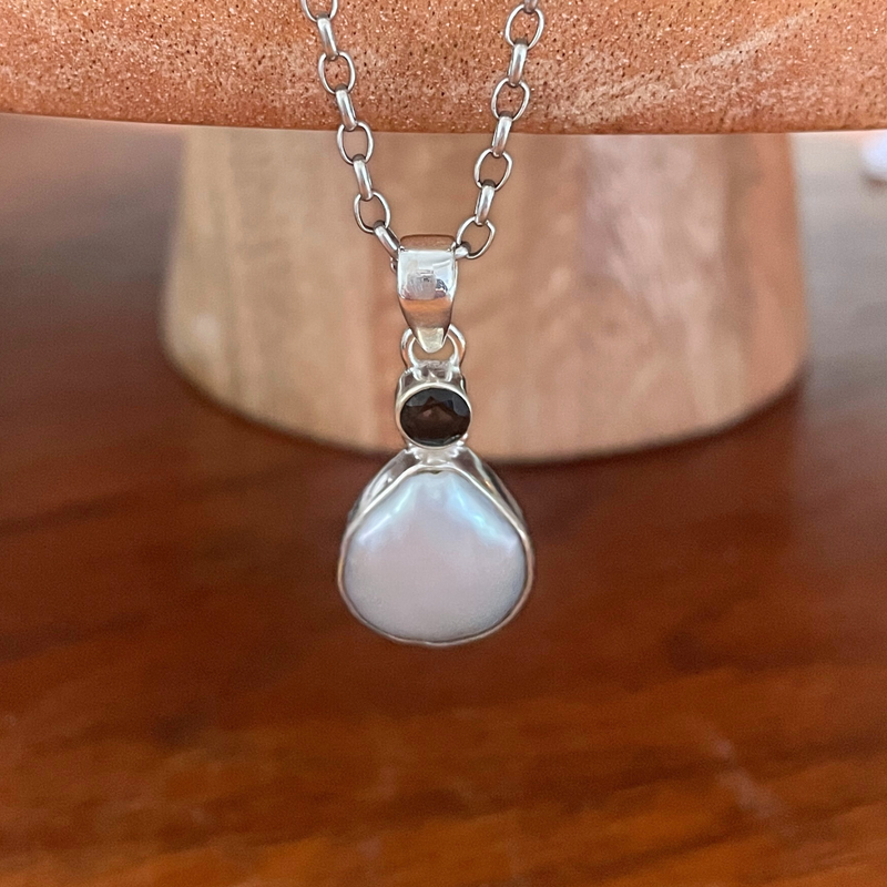 Sterling Silver Flat Pearl & Smokey Qtz Pendant