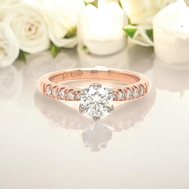 18ct Rose Gold Round Diamond Engagement Ring. (0.71ct ) 18ct Rose Gold Round Diamond Engagement Ring. (0.71ct )