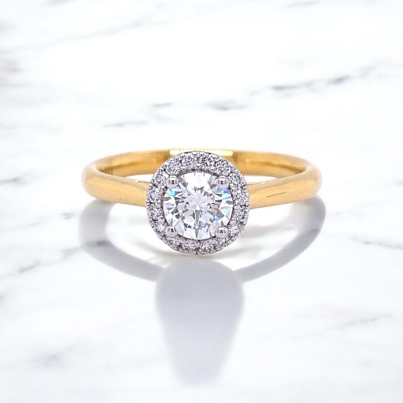 18ct Yellow Gold Round Halo Diamond Engagement Ring