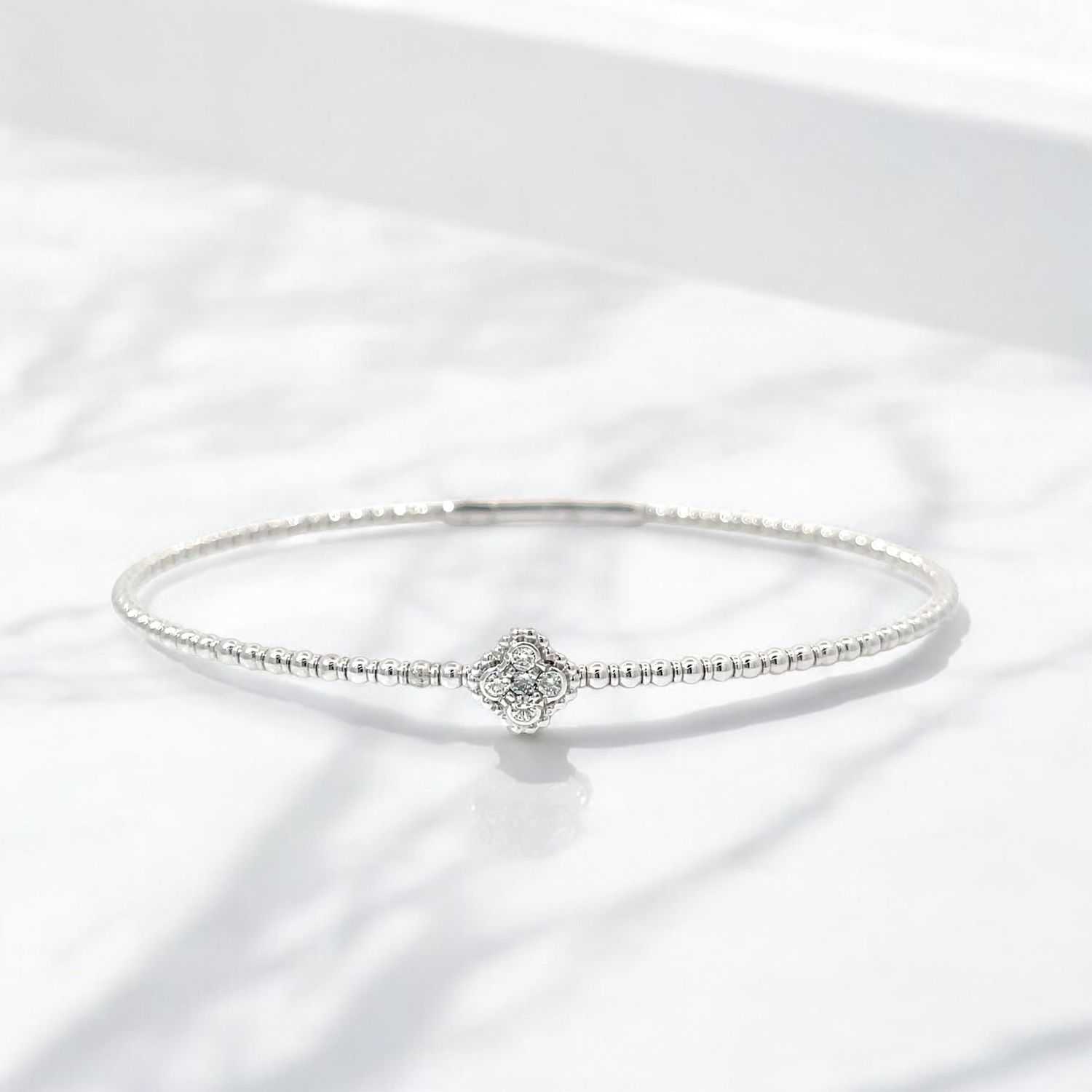 14k White Gold Clover Diamond Set Flexi Bracelet.