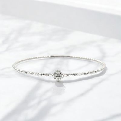 14k White Gold Clover Diamond Set Flexi Bracelet.