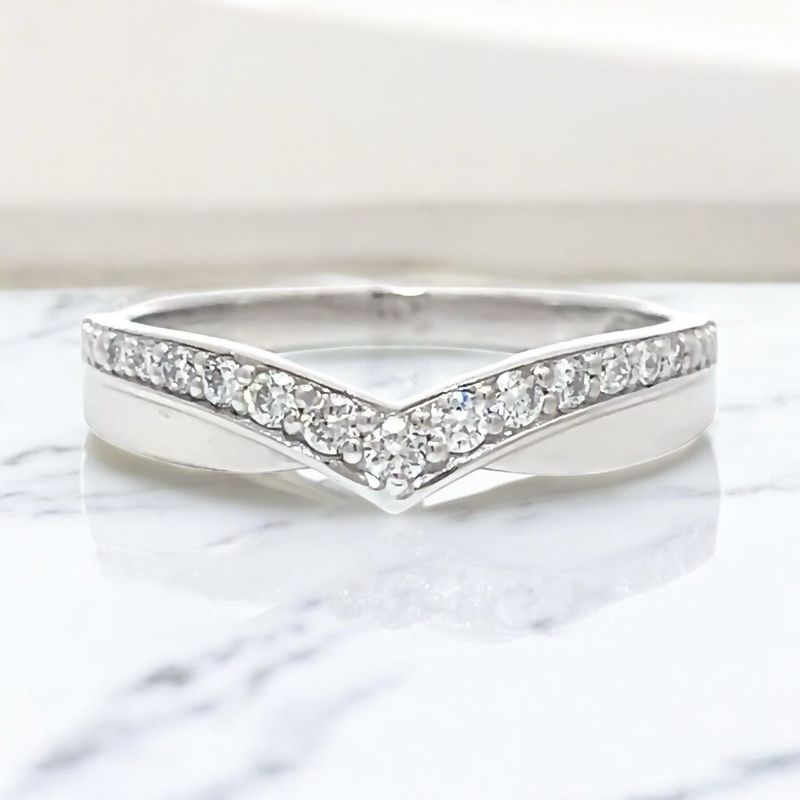 18W V Shape LAB Diamond Ring