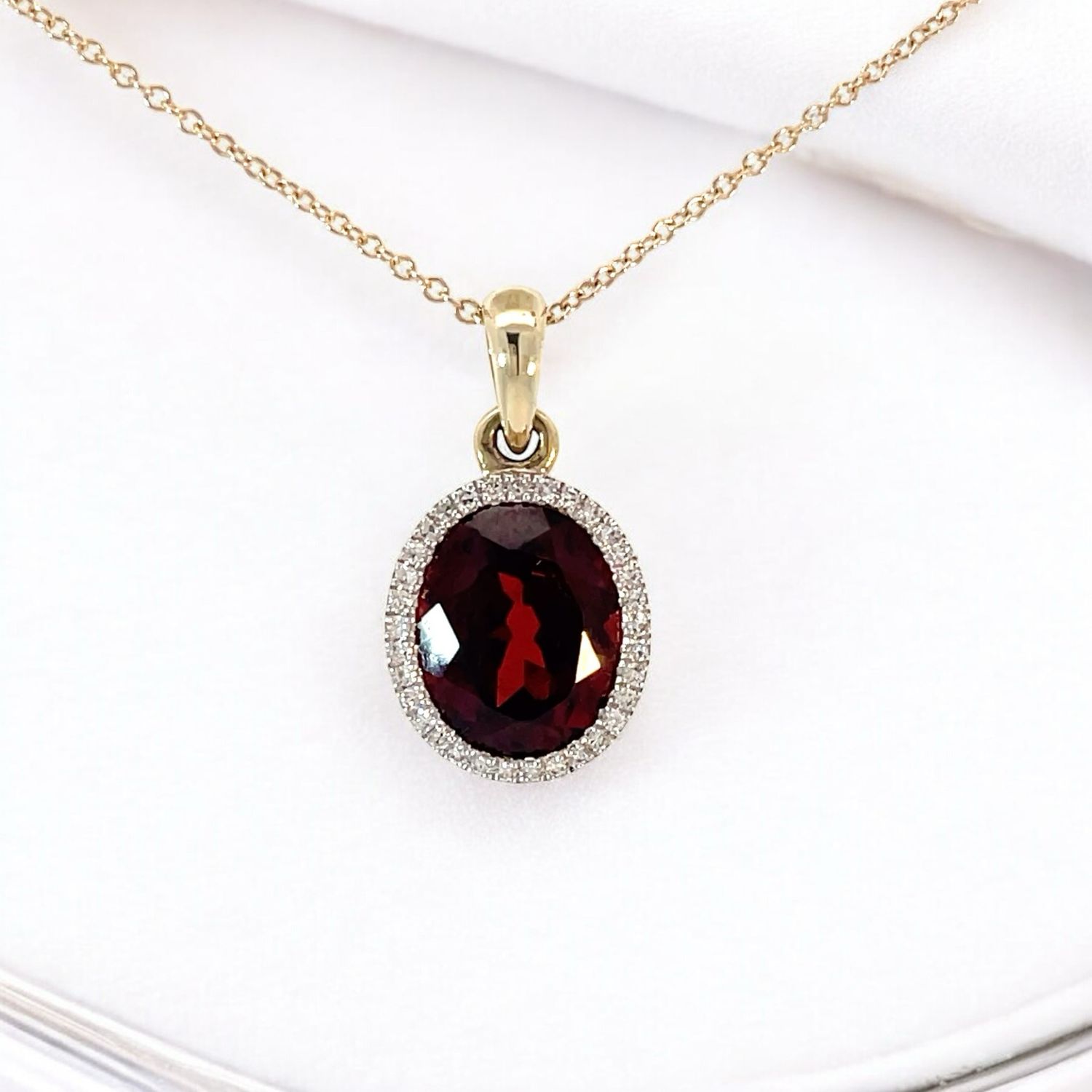 9YG Garnet & Diamond Halo Pendant