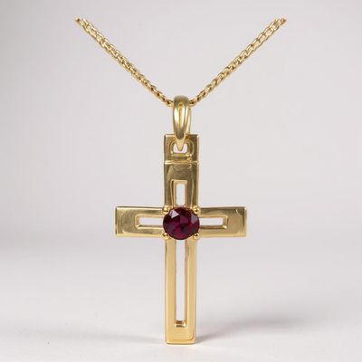 9ct Gold Garnet  Cross